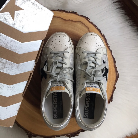 Golden Goose sneakers W/ box - Picture 10 of 16